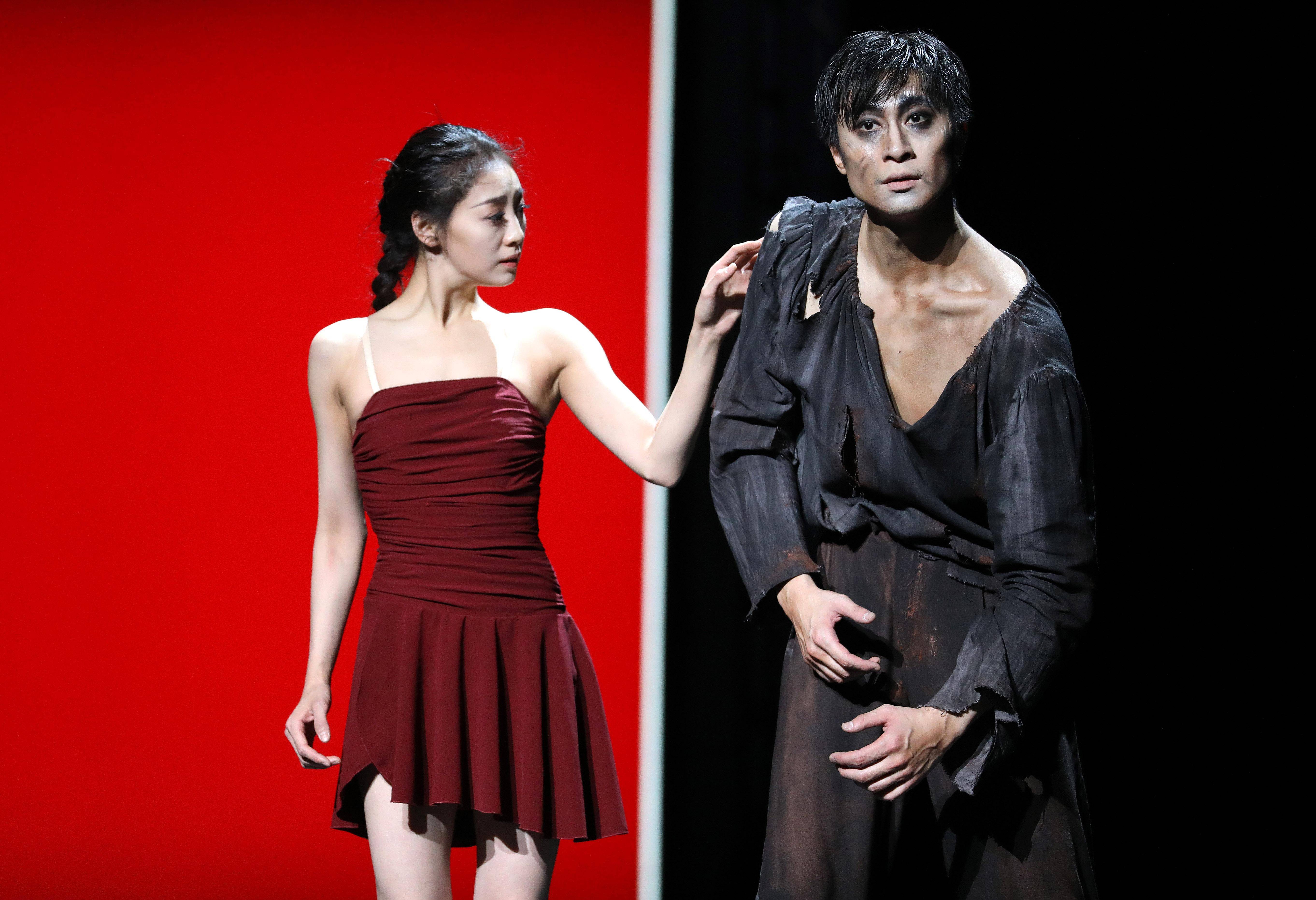 168娱乐-（文化）新古典芭蕾舞剧《巴黎联队圣母院》登上中国舞台