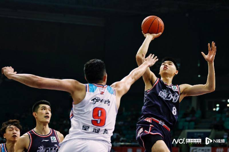 168娱乐-广州新星崔永熙报名NBA选秀，从茂名球王家族到逐梦NBA